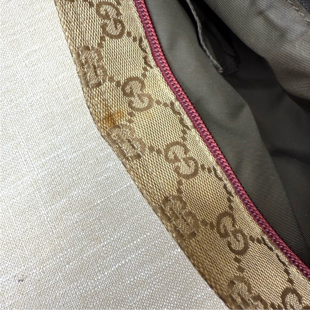 Authentic Gucci brown monogram crossbody bag - Picture 13 of 15